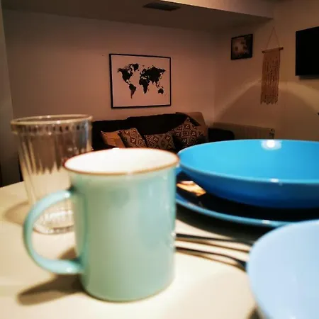 Az El Balcón De Rey Alfonso Iii * Zaragoza